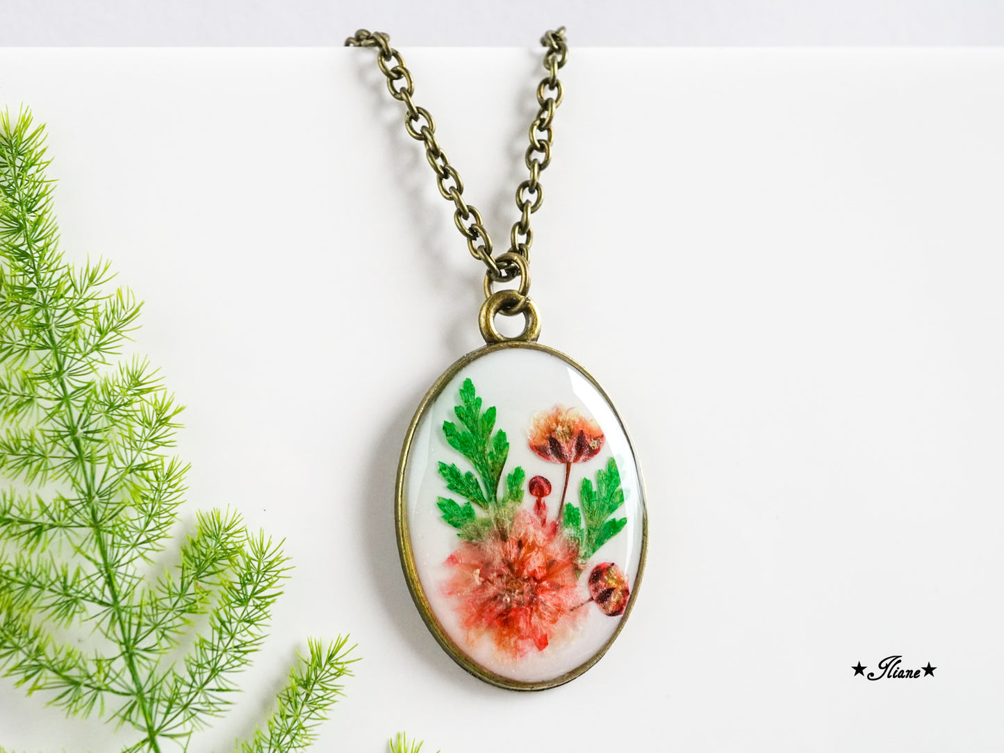 Schleierkraut rosé - Kette oval antik bronze 0808