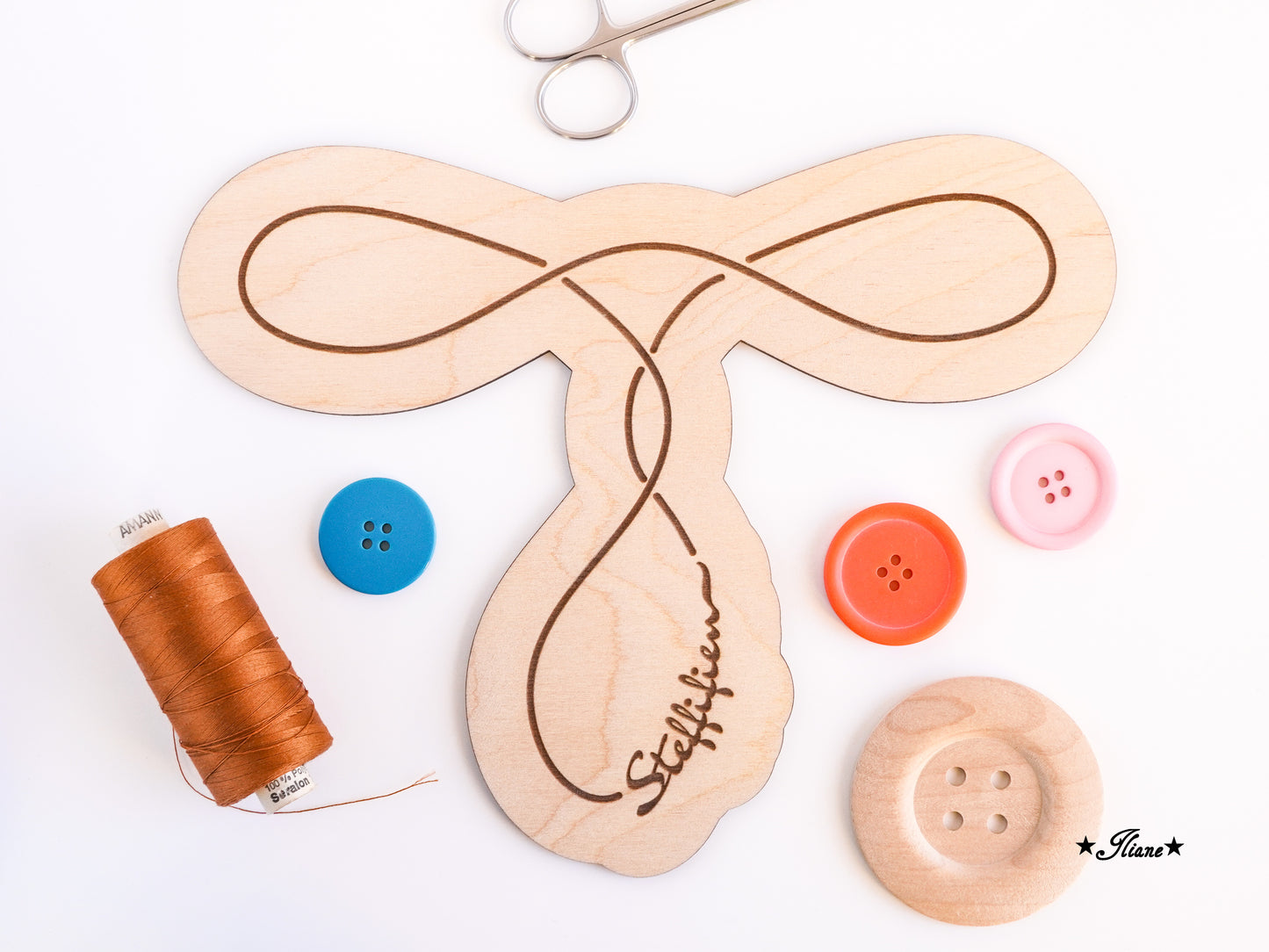 Dein Logo aus Birkenholz