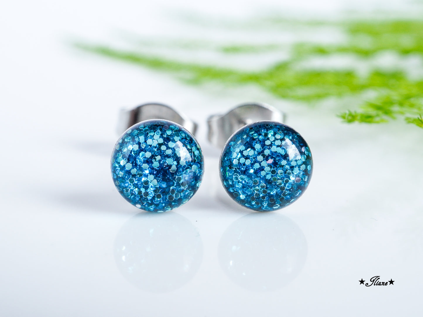 30 Farben - Ohrstecker aus Edelstahl mit Glitzer