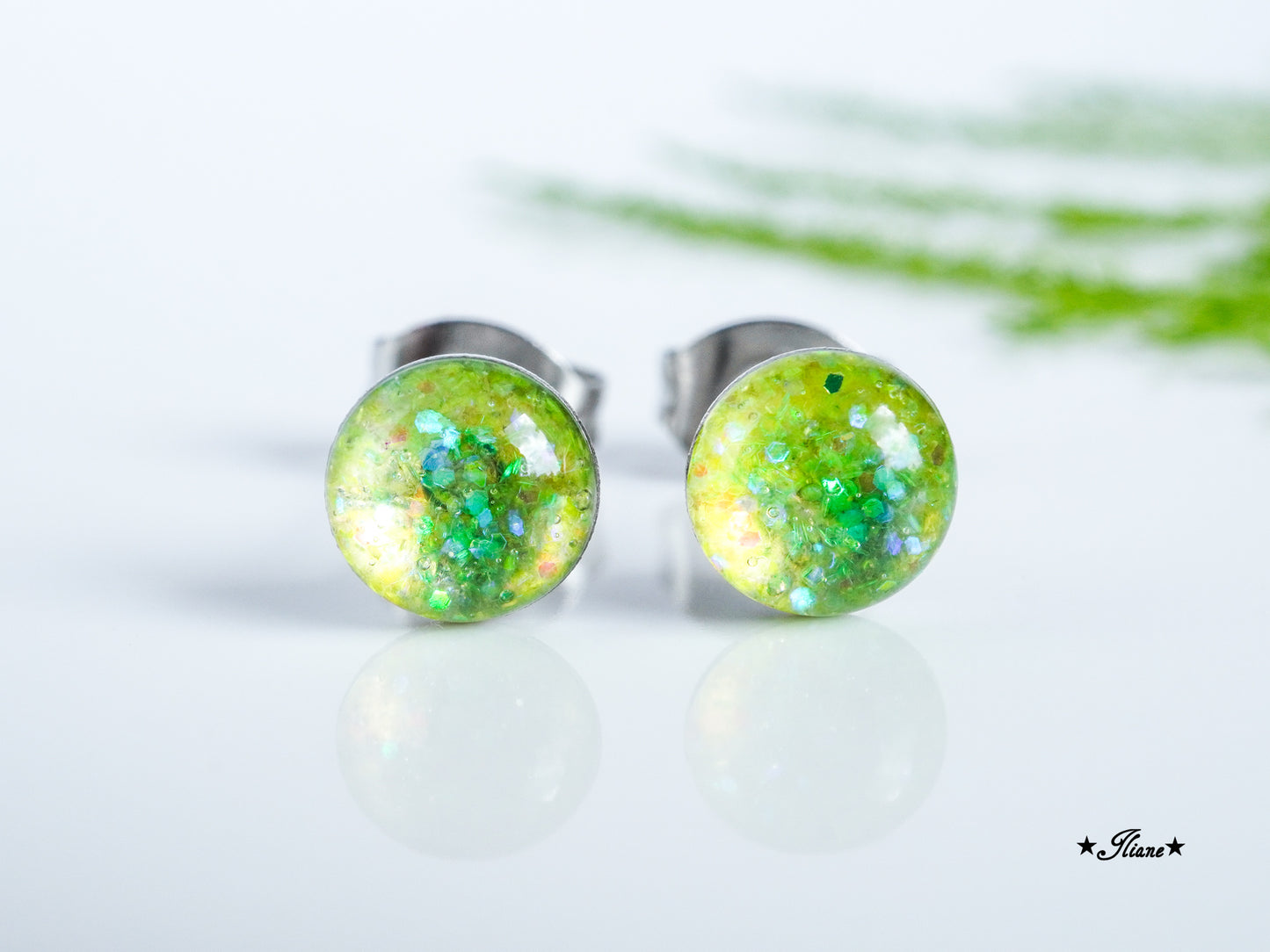 30 Farben - Ohrstecker aus Edelstahl mit Glitzer