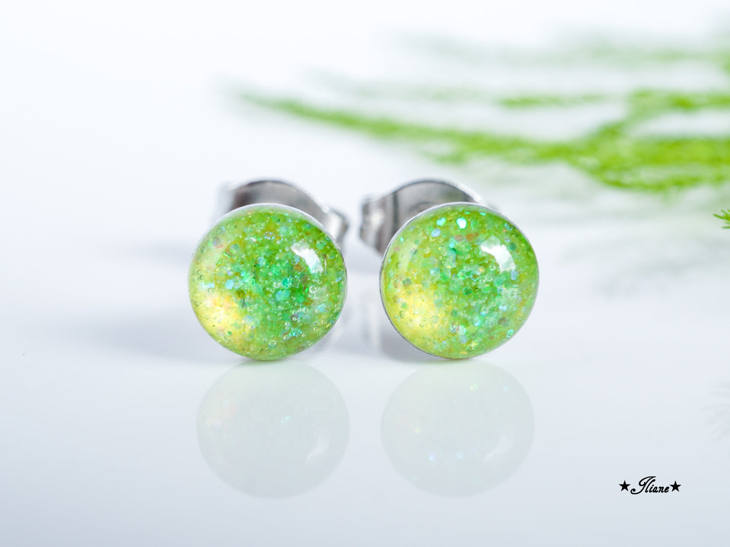 30 Farben - Ohrstecker aus Edelstahl mit Glitzer