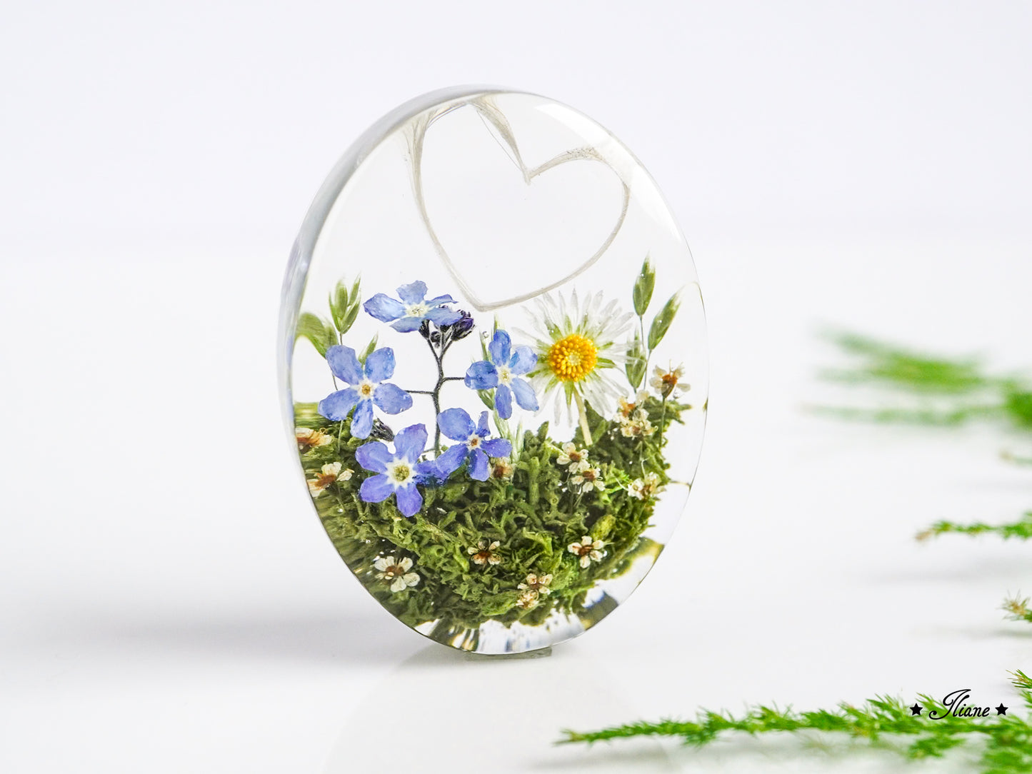Dein persönliches Erinnerungsschmuckstück mit Haaren oder Fell und Blüten - Kette oval Edelstahl silber, gold oder roségold