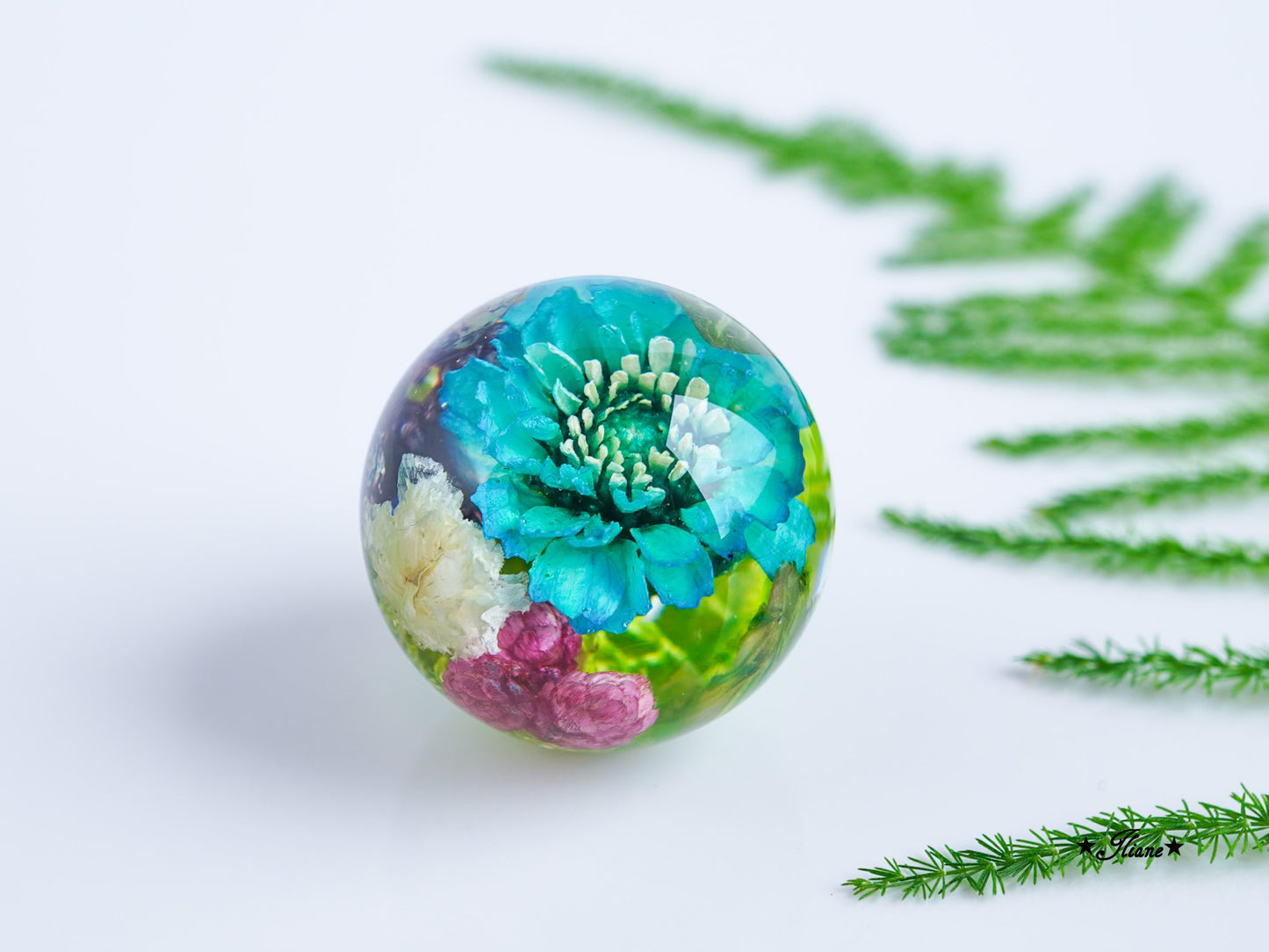 Kettenanhänger Kugel mit bunten Blüten 0762