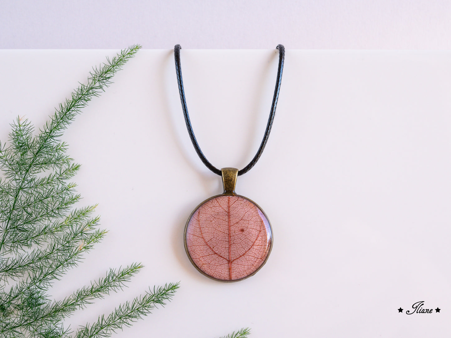 Blattskelett rot - Kette antik bronze 0864