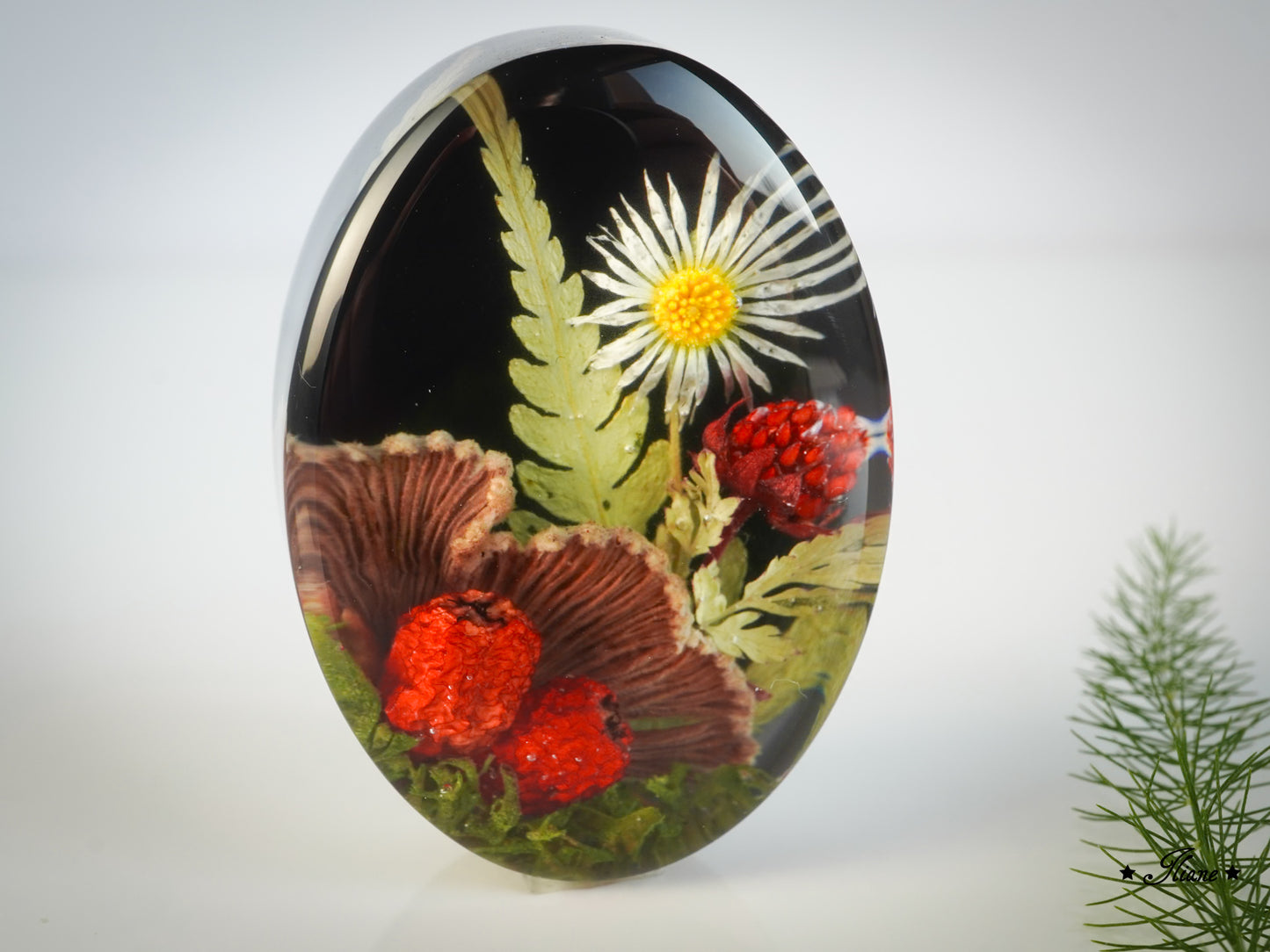 Floralis - Beeren, Pilze und Gänseblümchen - Kette mit Anhänger - Edelstahl silber, gold oder roségold 0835