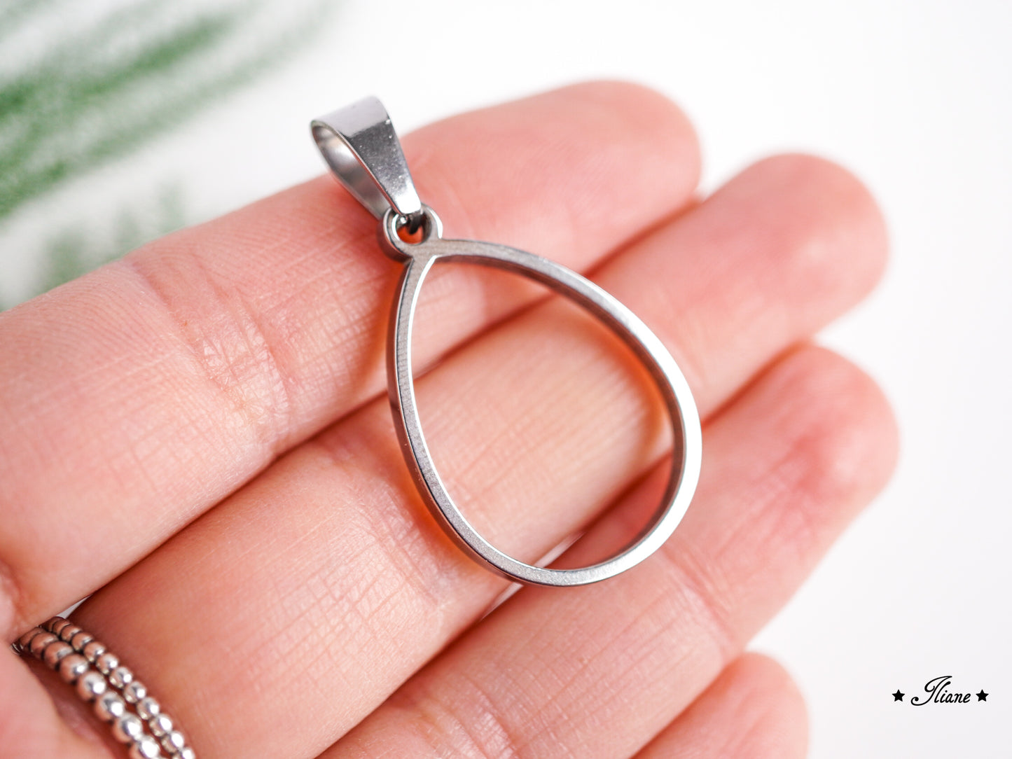 Dein persönliches Erinnerungsschmuckstück mit eigenen Blüten - Kette Tropfen Edelstahl silber oder gold