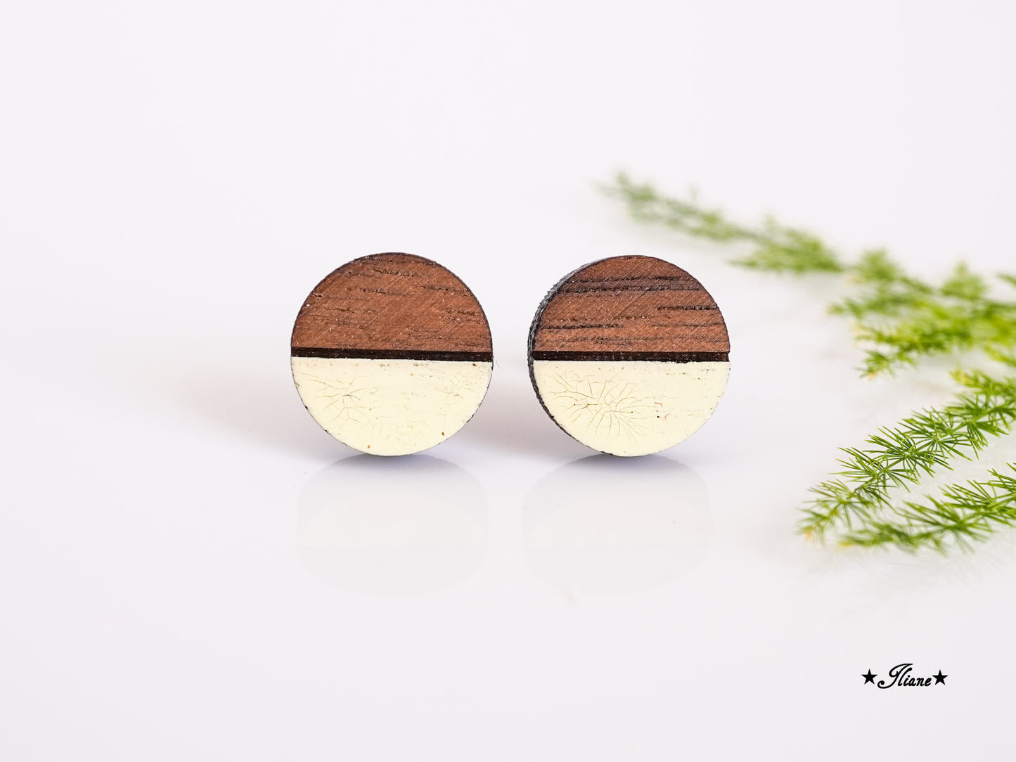 Ohrstecker aus Holz - Pastell Geo