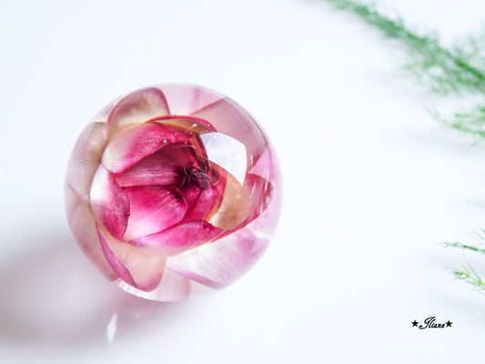 Kettenanhänger Kugel mit Strohblume 4