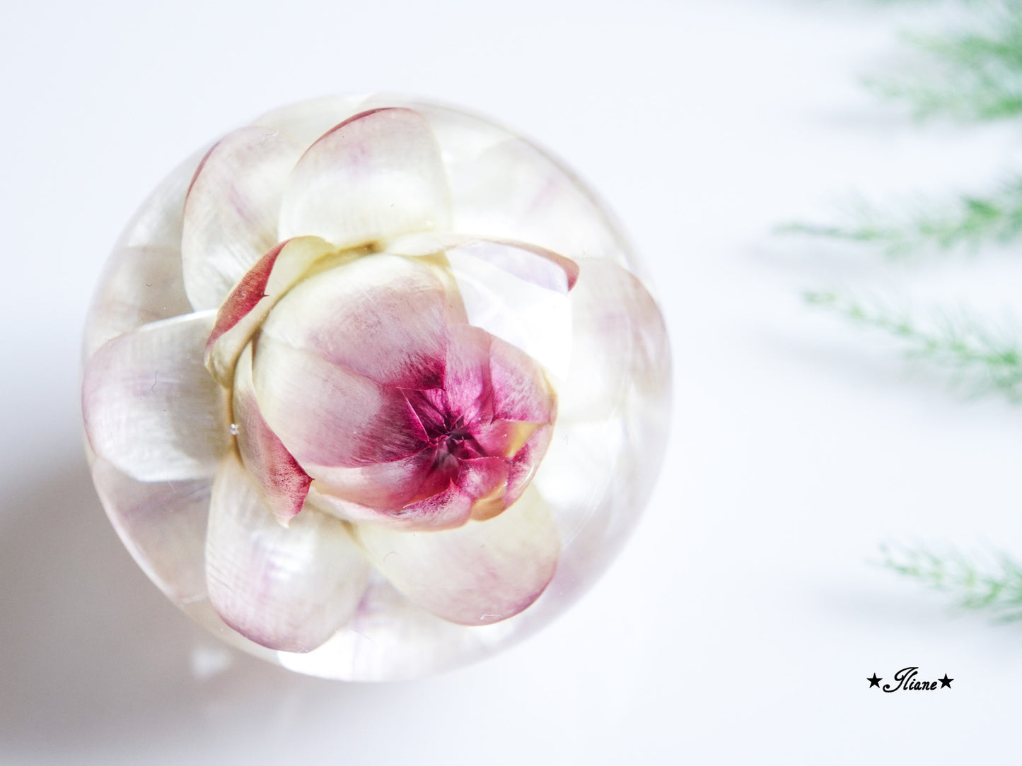 Kettenanhänger Kugel mit Strohblume 8
