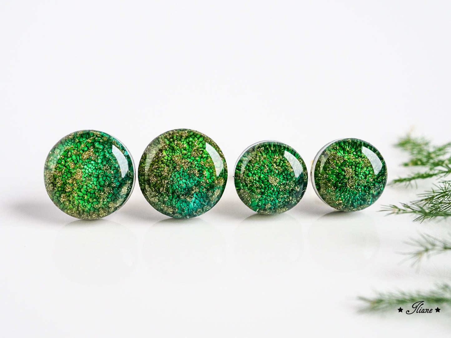 Aurora - Ohrstecker aus Edelstahl mit Metallic silber oder gold 0829