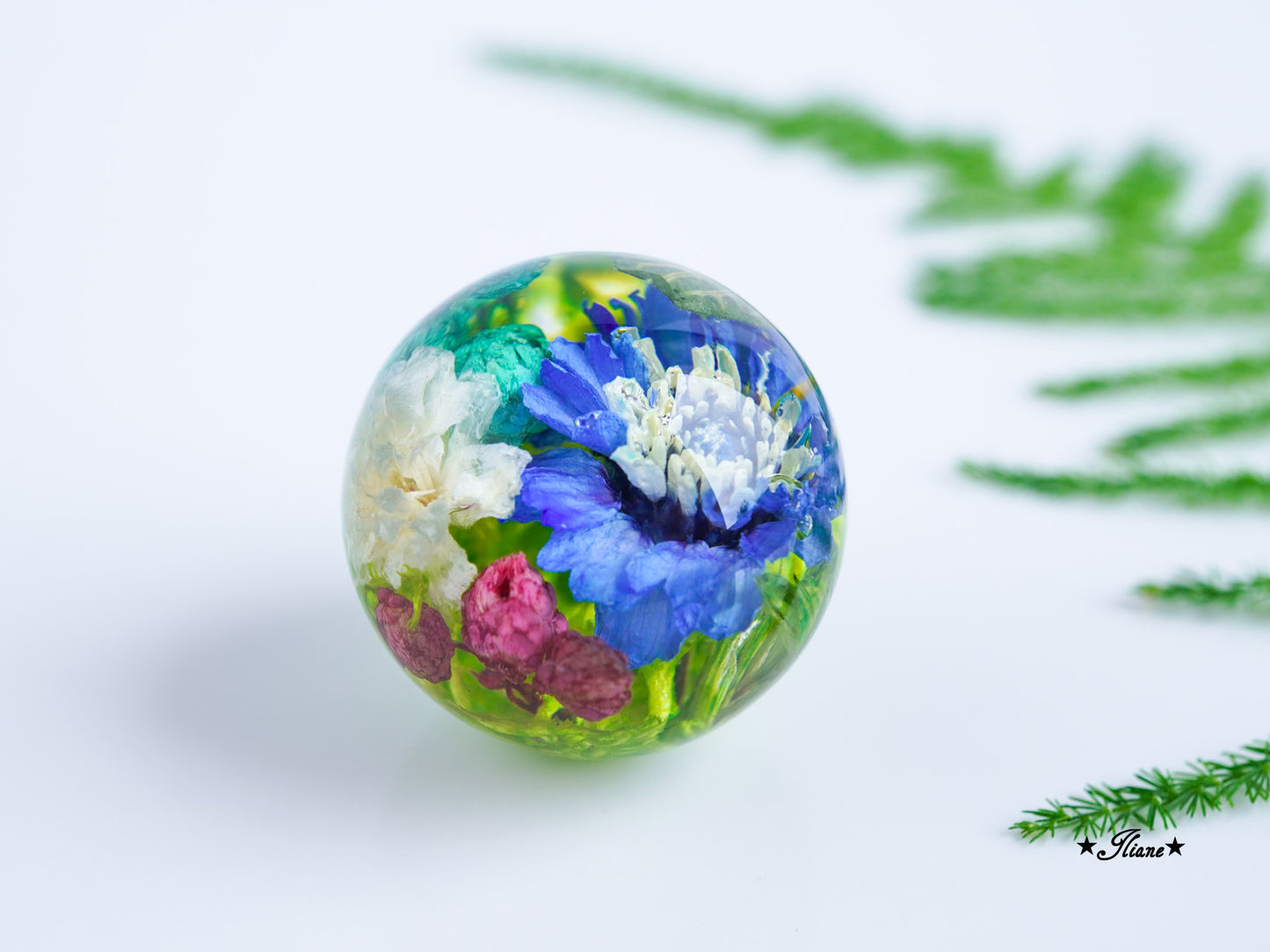 Kettenanhänger Kugel mit bunten Blüten 0762